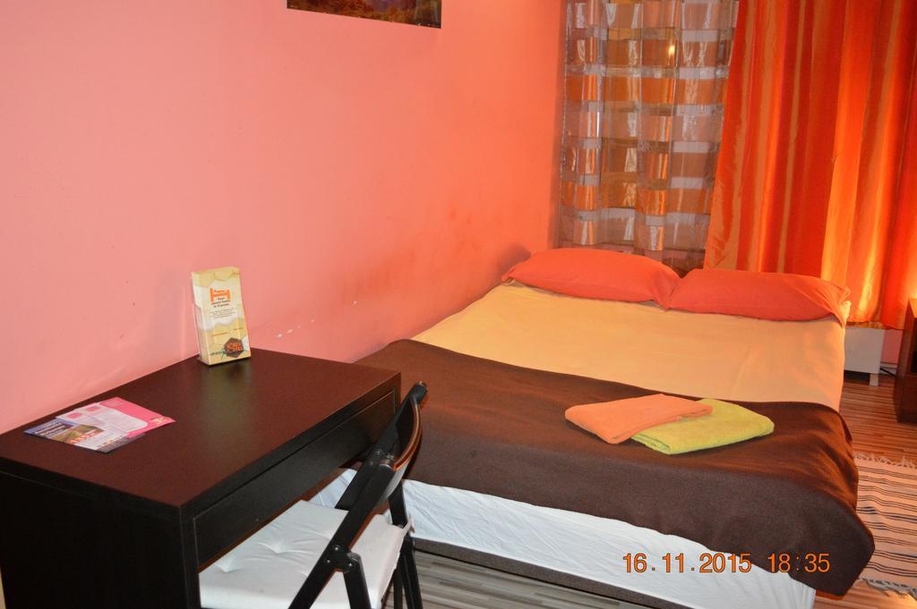 Honey Hostelクラクフ 部屋 写真