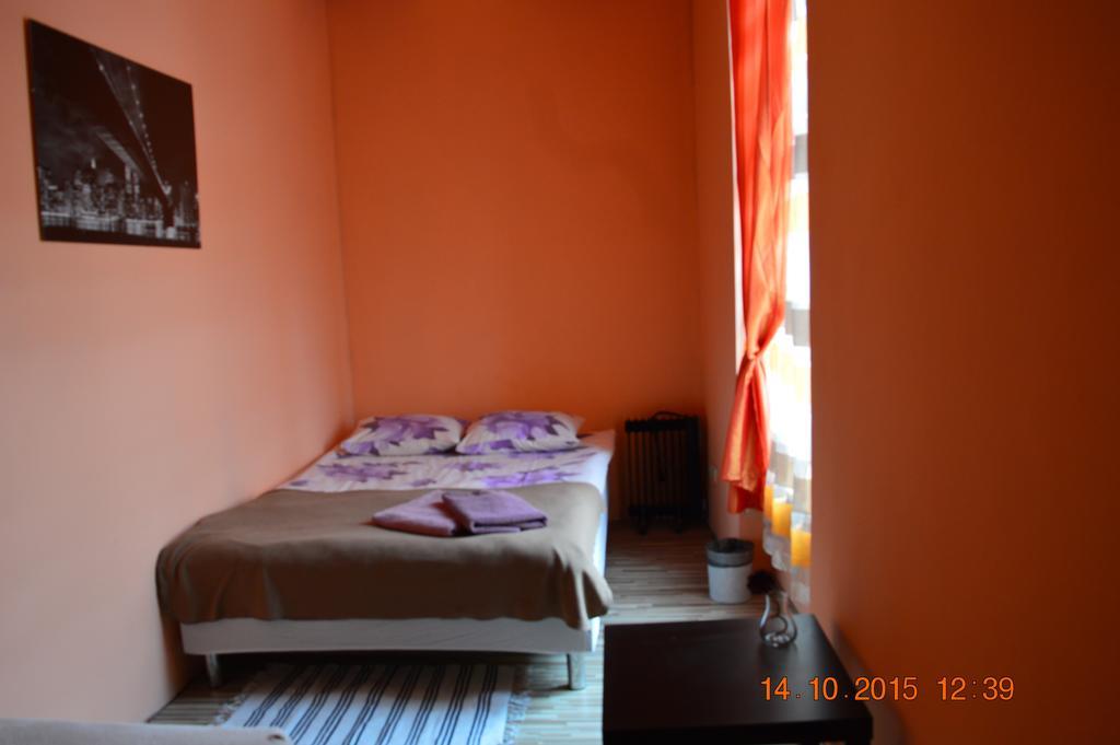 Honey Hostelクラクフ 部屋 写真